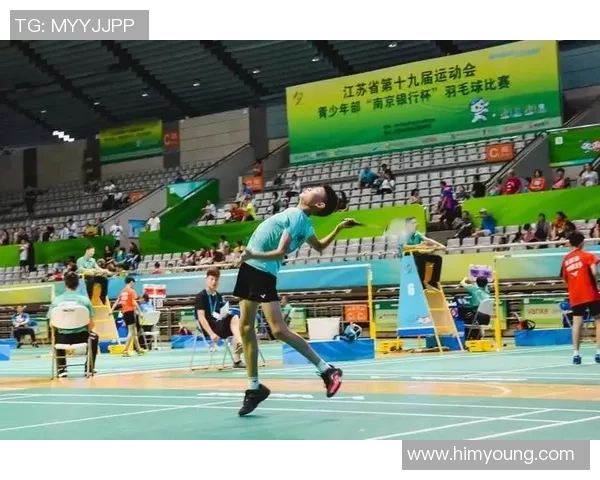 成都羽毛球队的奋斗与荣耀：城市联赛的精彩旅程与突破成就